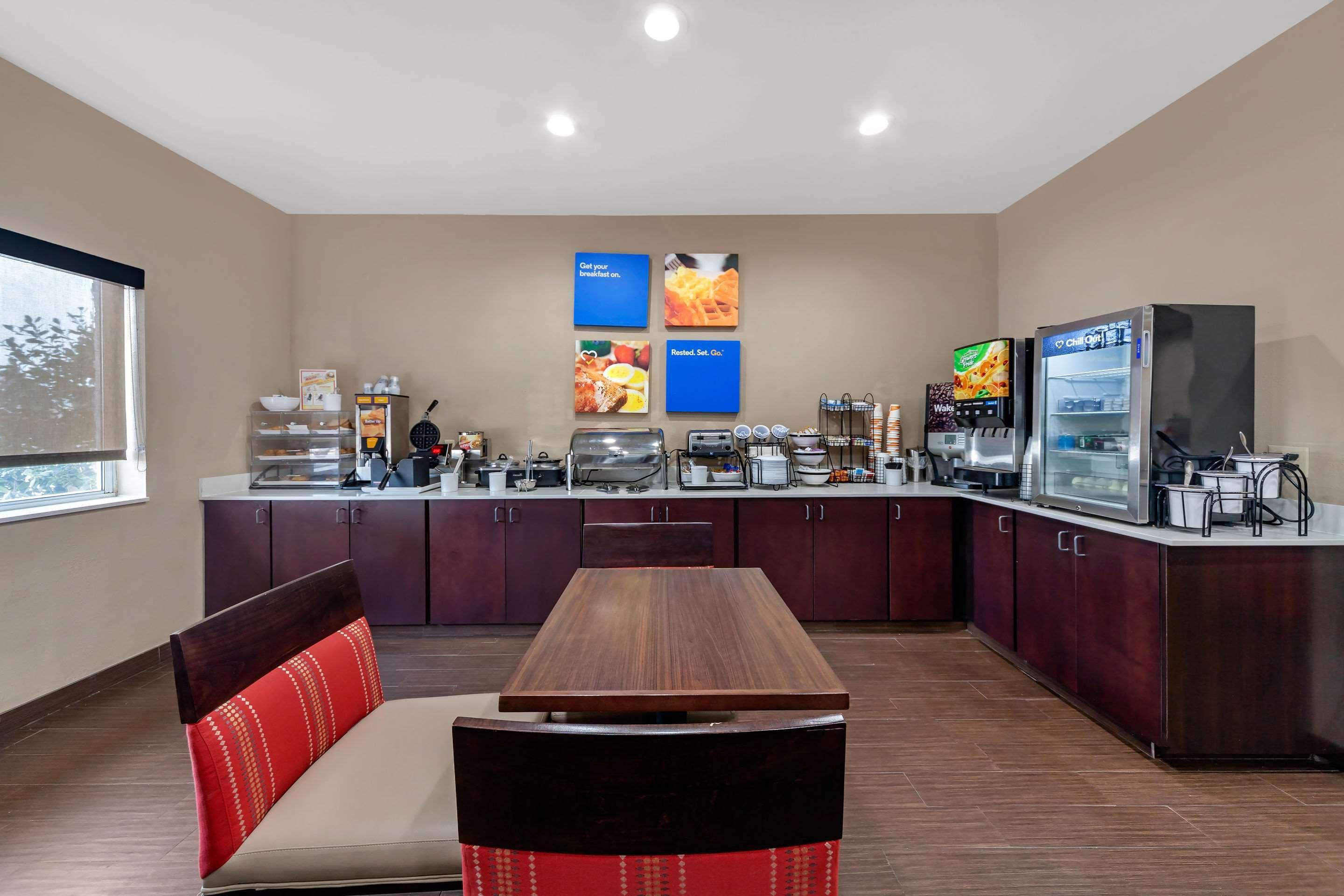Comfort Inn Oklahoma City South - I-240 Экстерьер фото